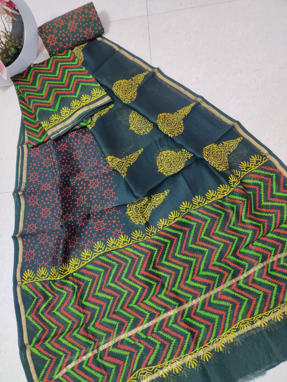 Pure chabderi silk suit SILK ZONE