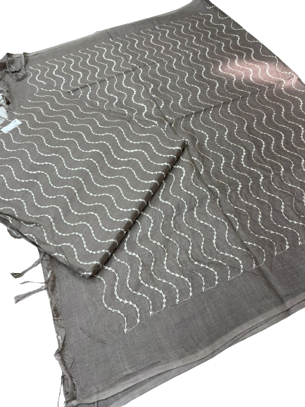 Linen embroidery suit SILK ZONE