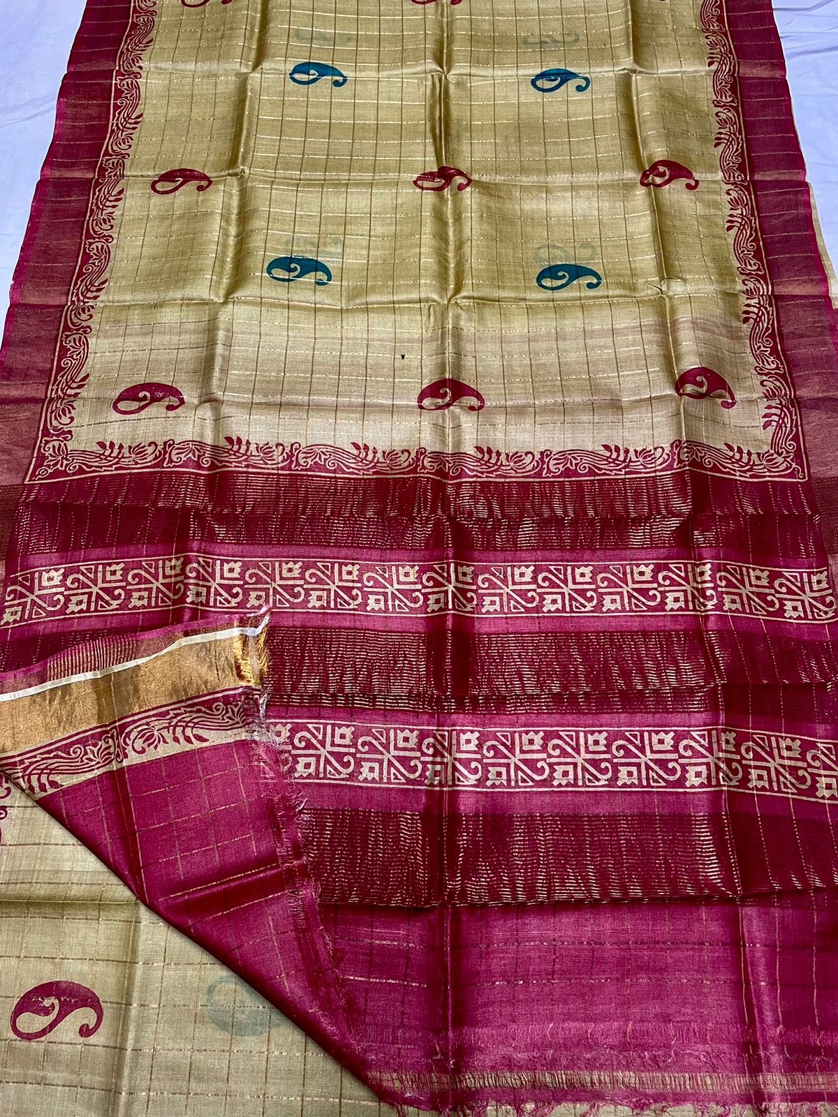 Tussar Silk Hand Block Pirnt Saree