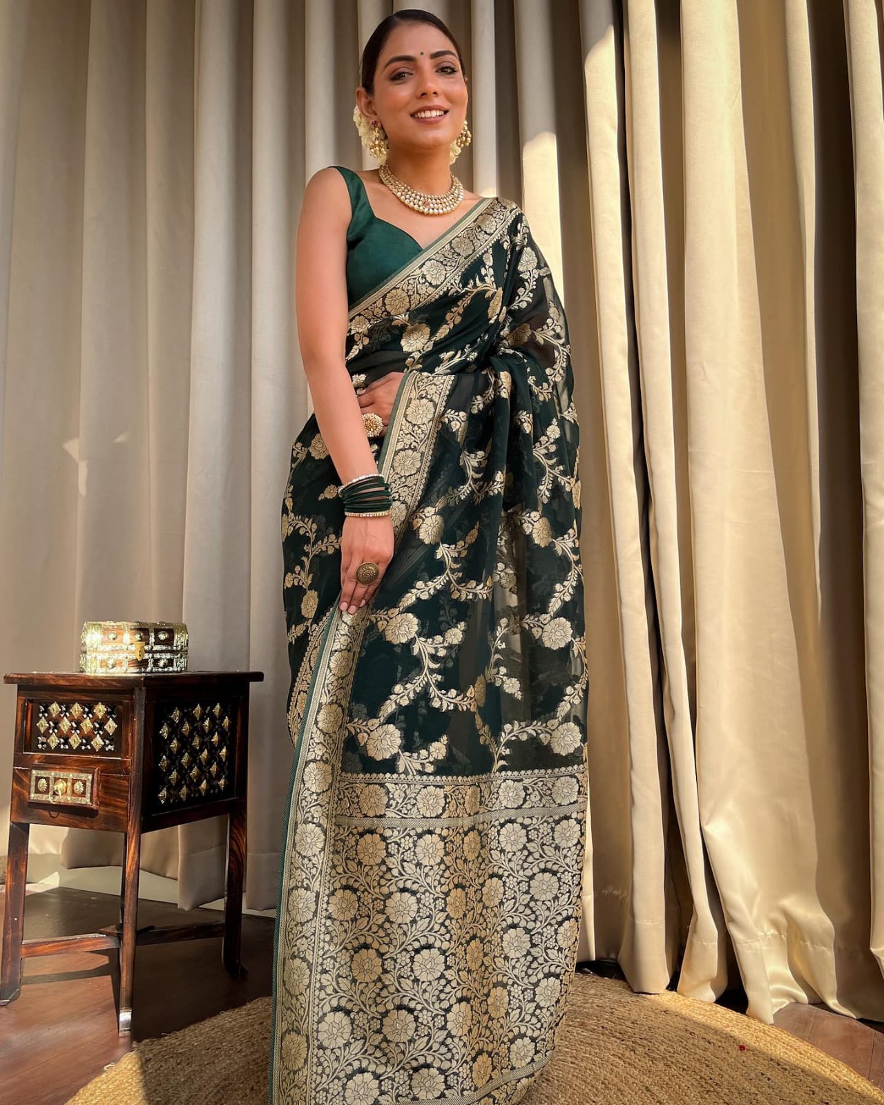 Semi Gregory Banarsi Design saree & blouse piece