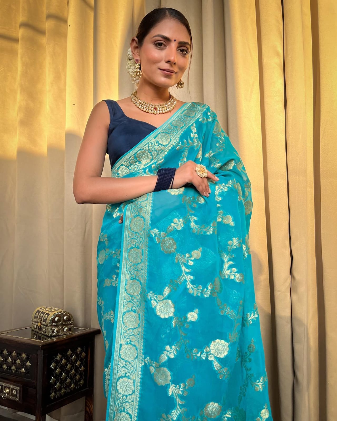 Semi Gregory Banarsi Design saree & blouse piece