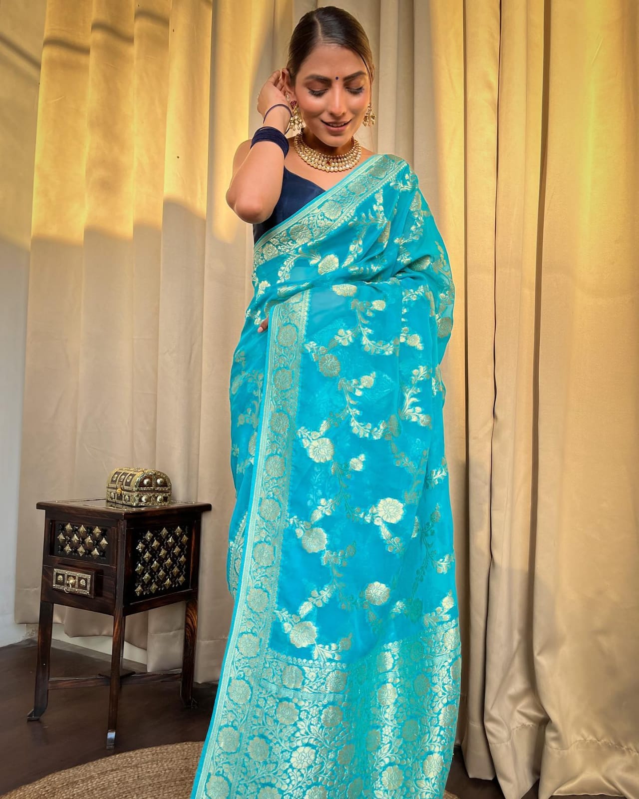 Semi Gregory Banarsi Design saree & blouse piece