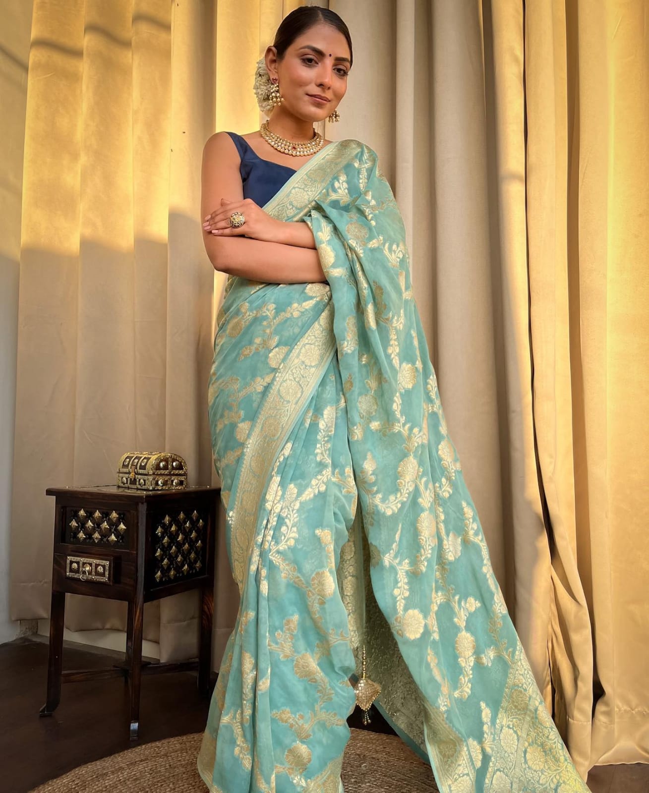 Semi Gregory Banarsi Design saree & blouse piece