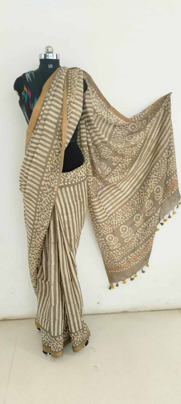 Soft silk hand print saree