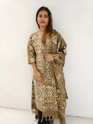 Soft dupion silk suit