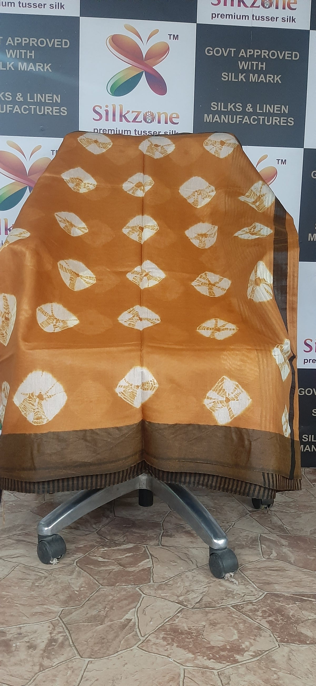 Soft silk temple border saree SILK ZONE