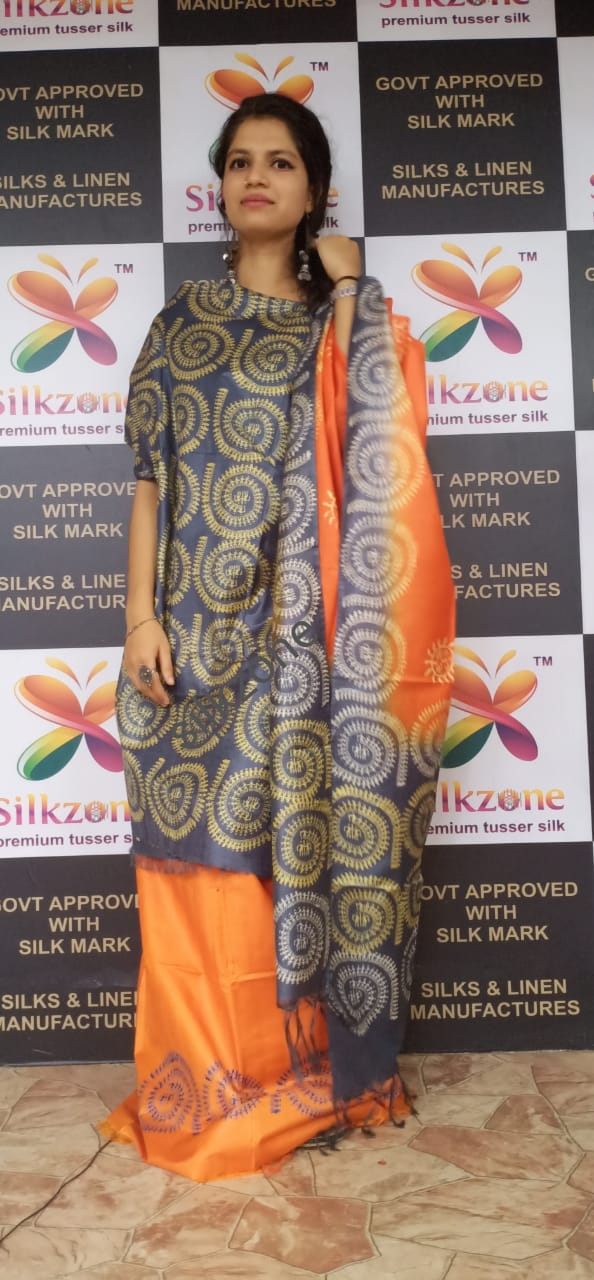 Soft silk hand print suit SILK ZONE