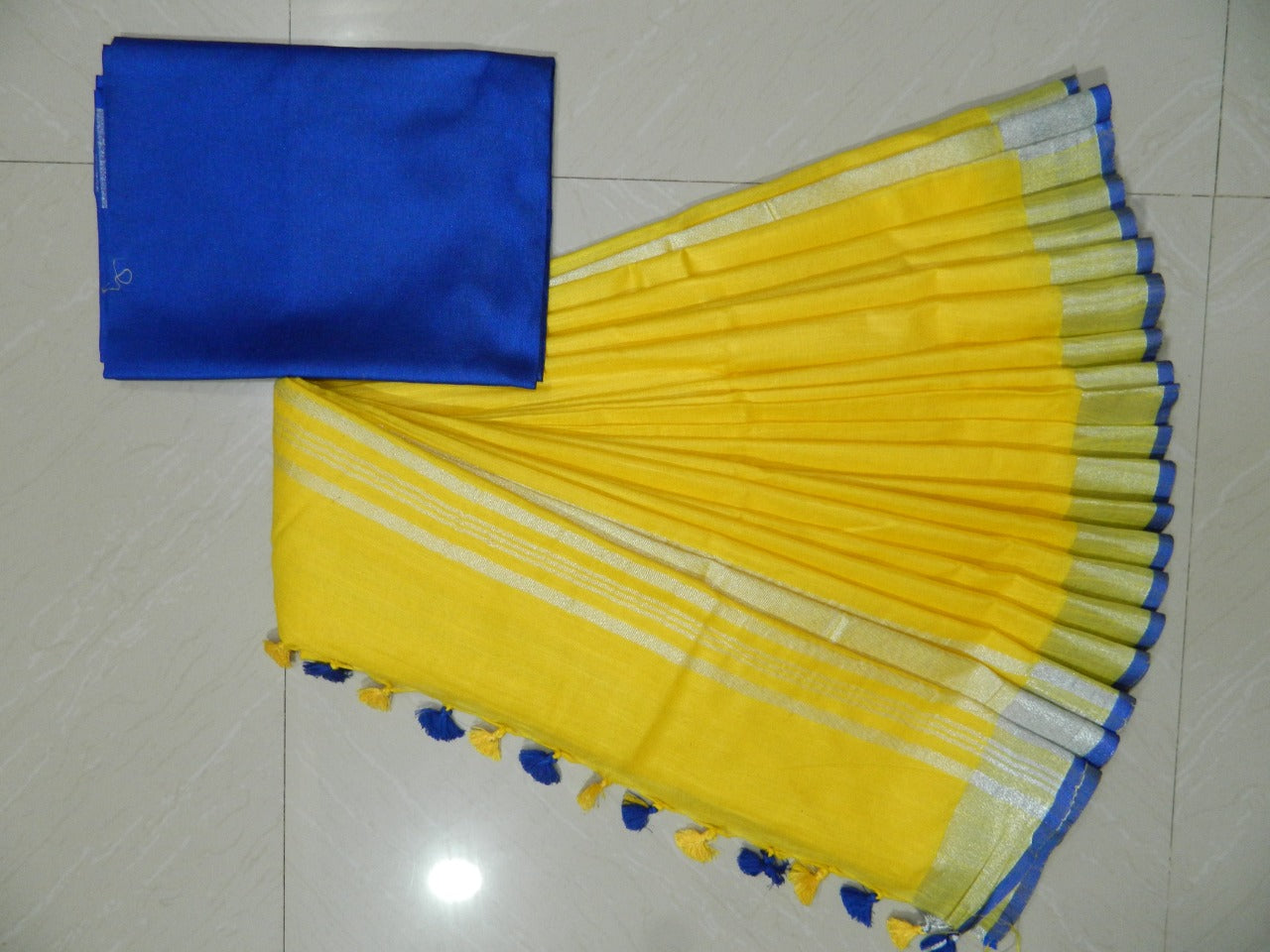 Khadi Linen Slub Saree INDIA SILK P.W.C.S. LTD