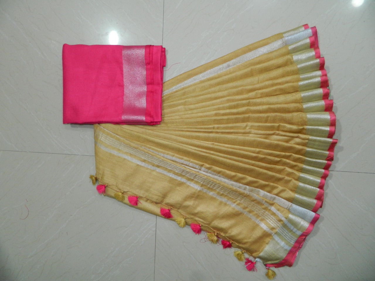 Khadi Linen Slub Saree INDIA SILK P.W.C.S. LTD