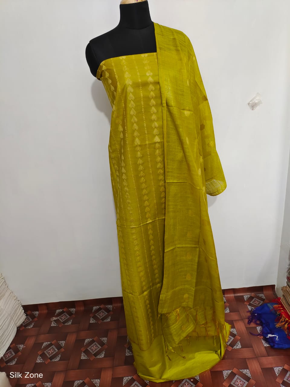 Soft silk suit SILK ZONE