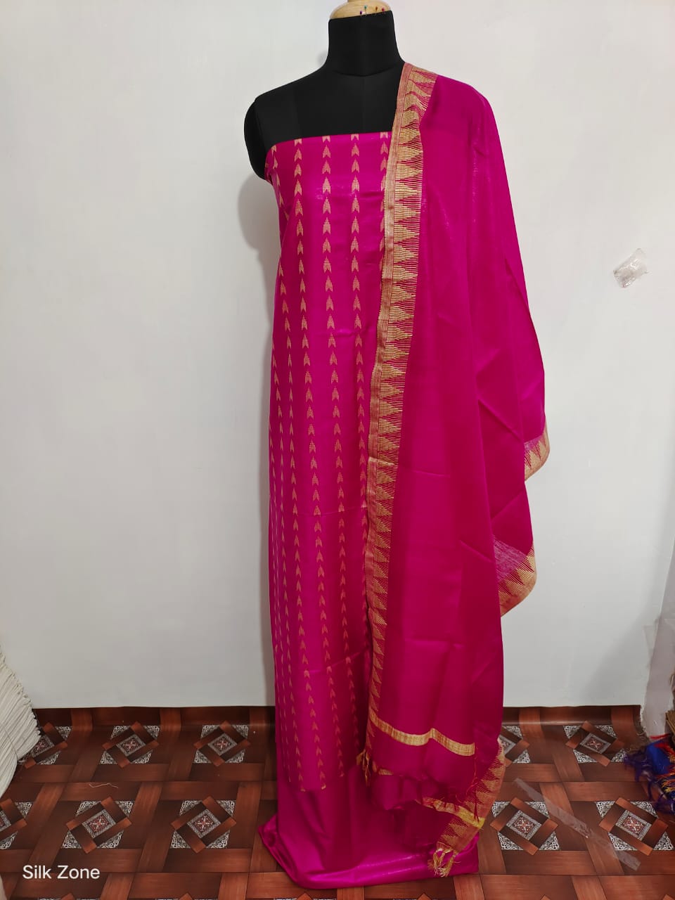 Soft silk suit SILK ZONE