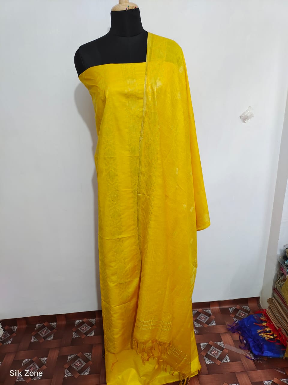 Soft silk suit SILK ZONE