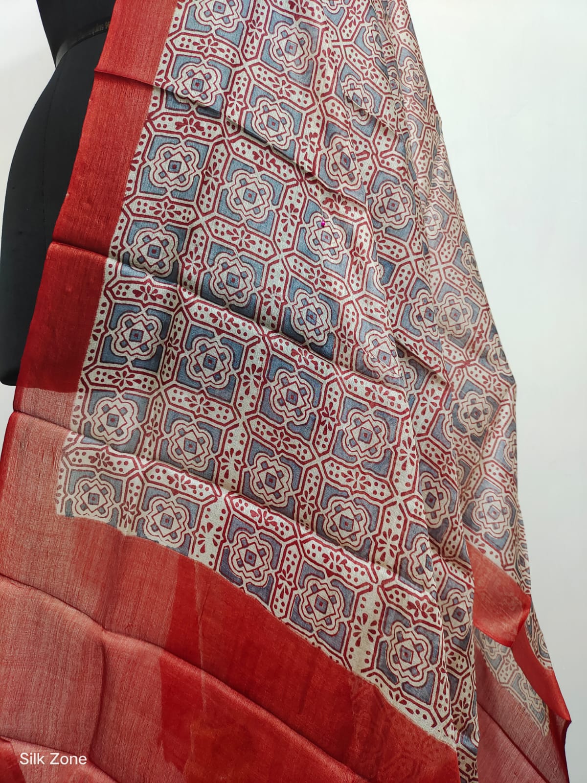 Tussar silk hand block print dupatta SILK ZONE