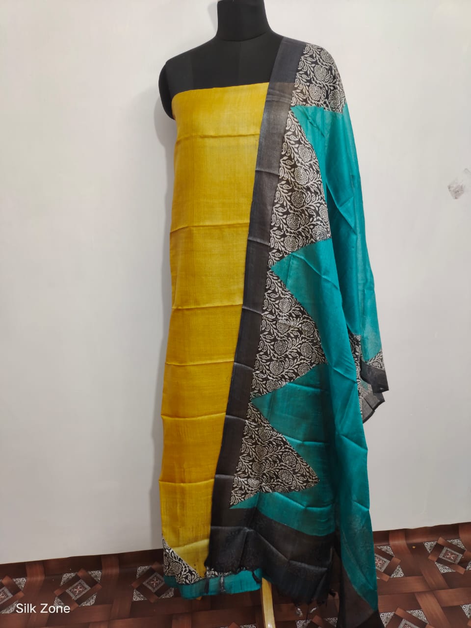 Pure Tussar Silk print saree