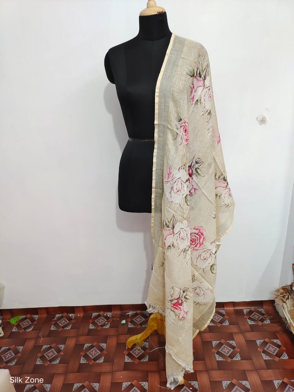 Linen digital print dupatta SILK ZONE