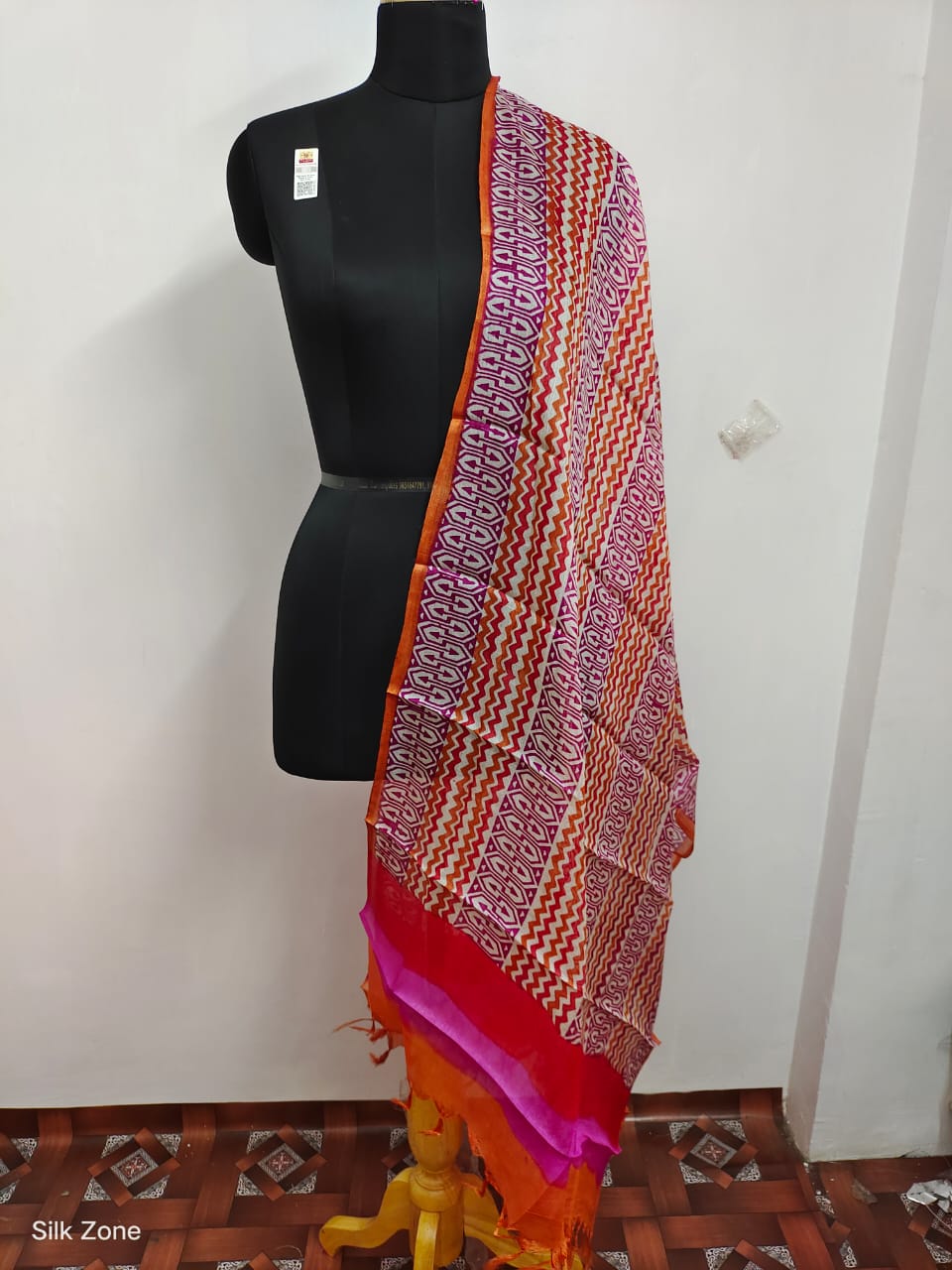 Tussar silk handblock print dupatta SILK ZONE