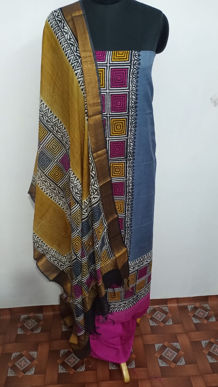 Semi-Tussar printed suit SILK ZONE