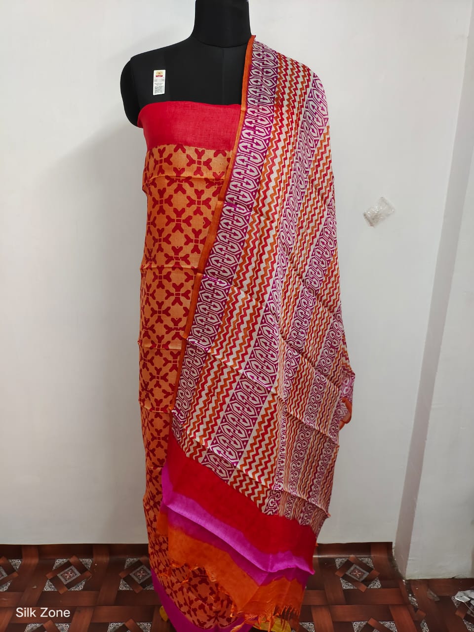 Tussar Silk print Suit
