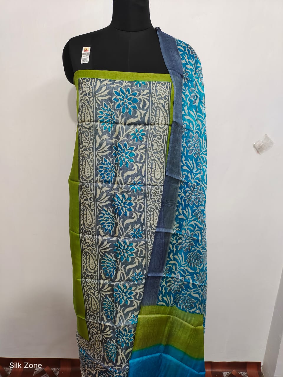 Tussar Silk print Suit