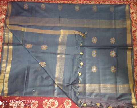 Soft silk flower buta saree