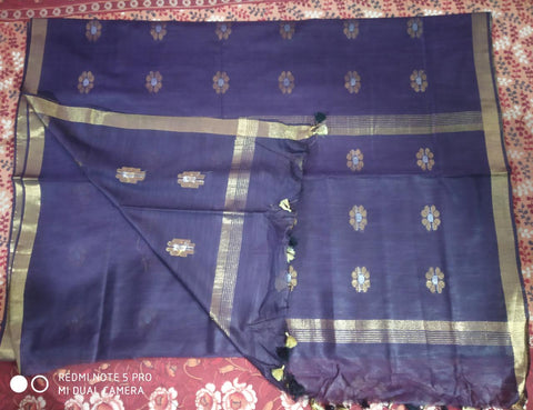 Soft silk flower buta saree